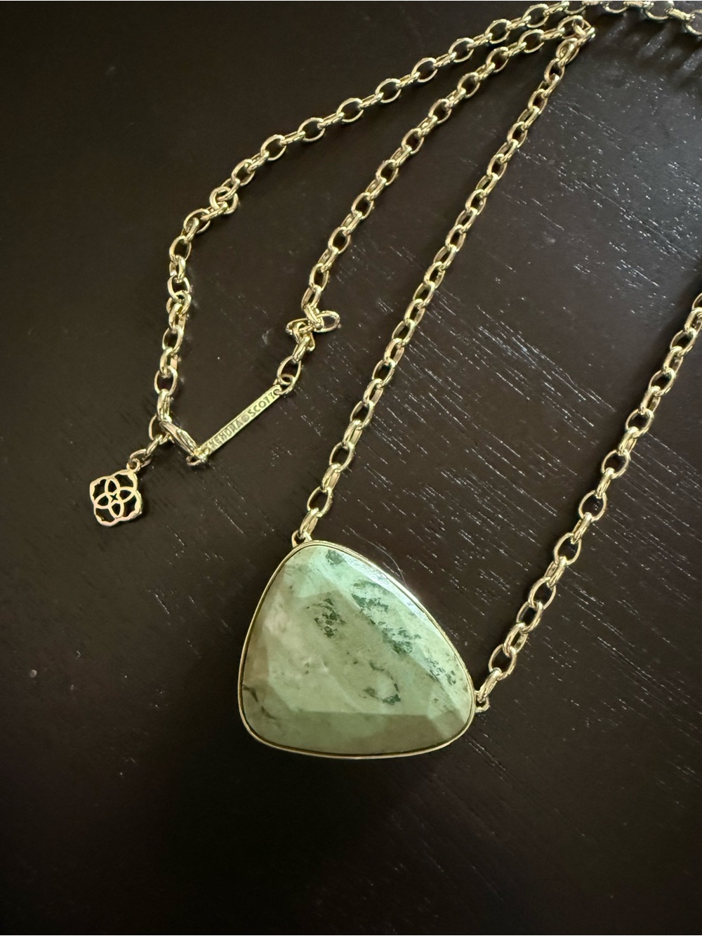 Kendra Scott McKenna Gold Pendant Necklace